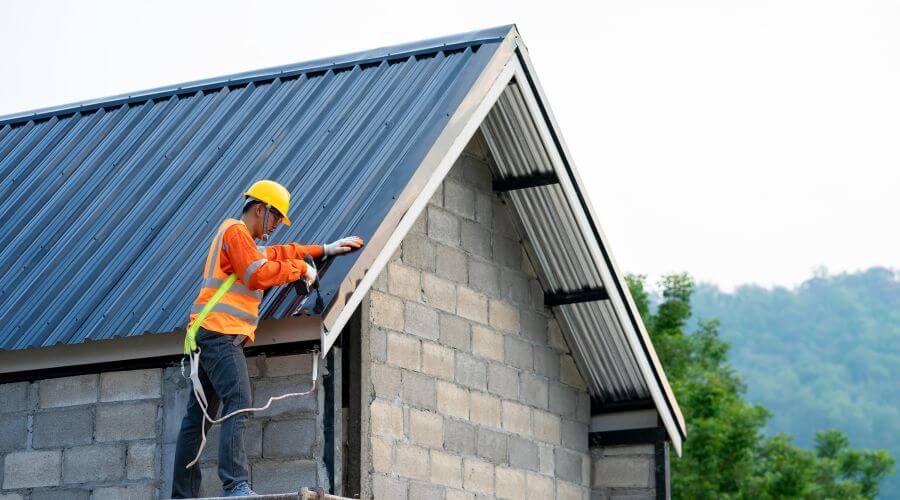 Expert top industrial roofings services in Yale, IA